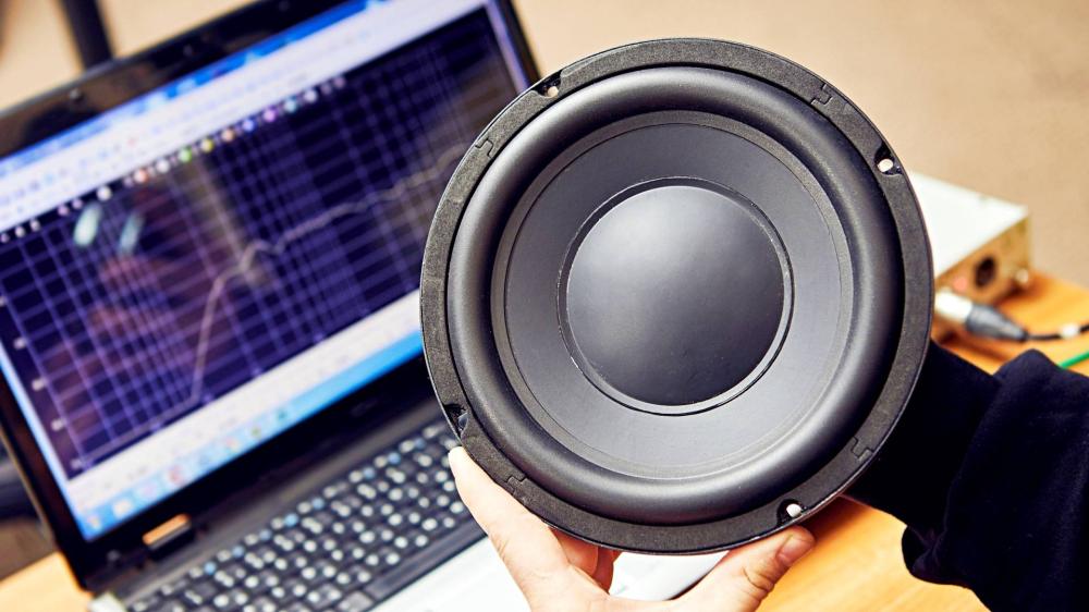 تعرف على أهم العلامات التجارية لافضل سماعات سبيكر