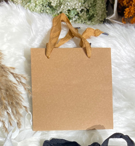 كيس صغير "بُني"