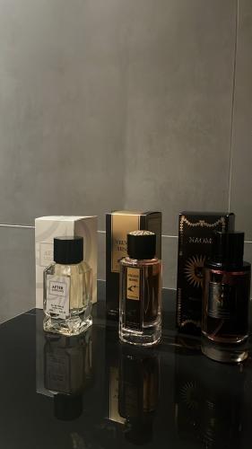 3 عطور فواحة وثابتة