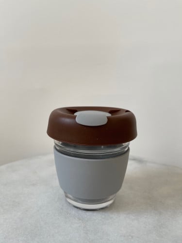 كوب قهوة 8oz مسكه سلكون غطاء بني