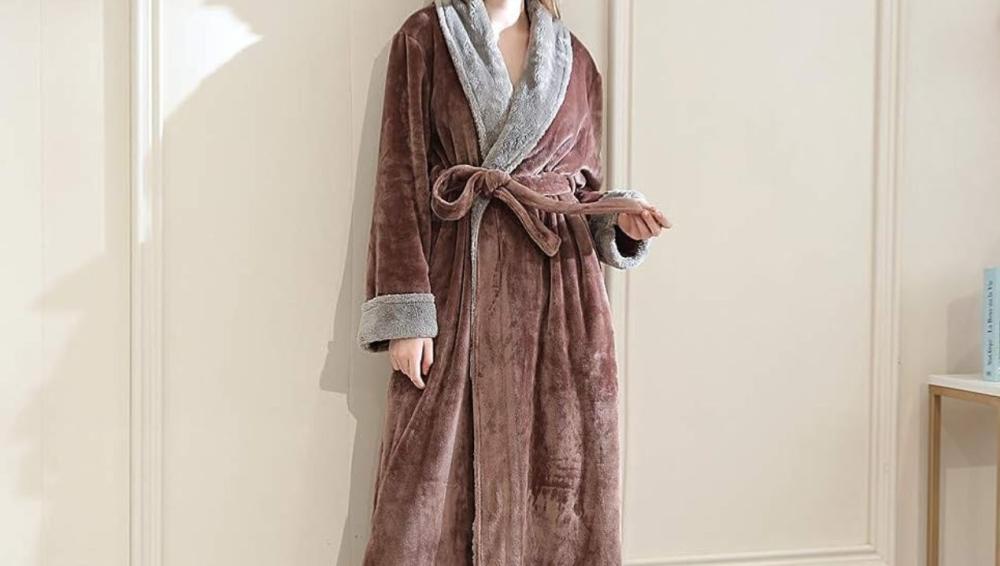 روب نسائي طويل