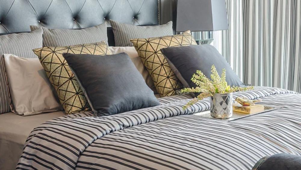 مفارش السرير