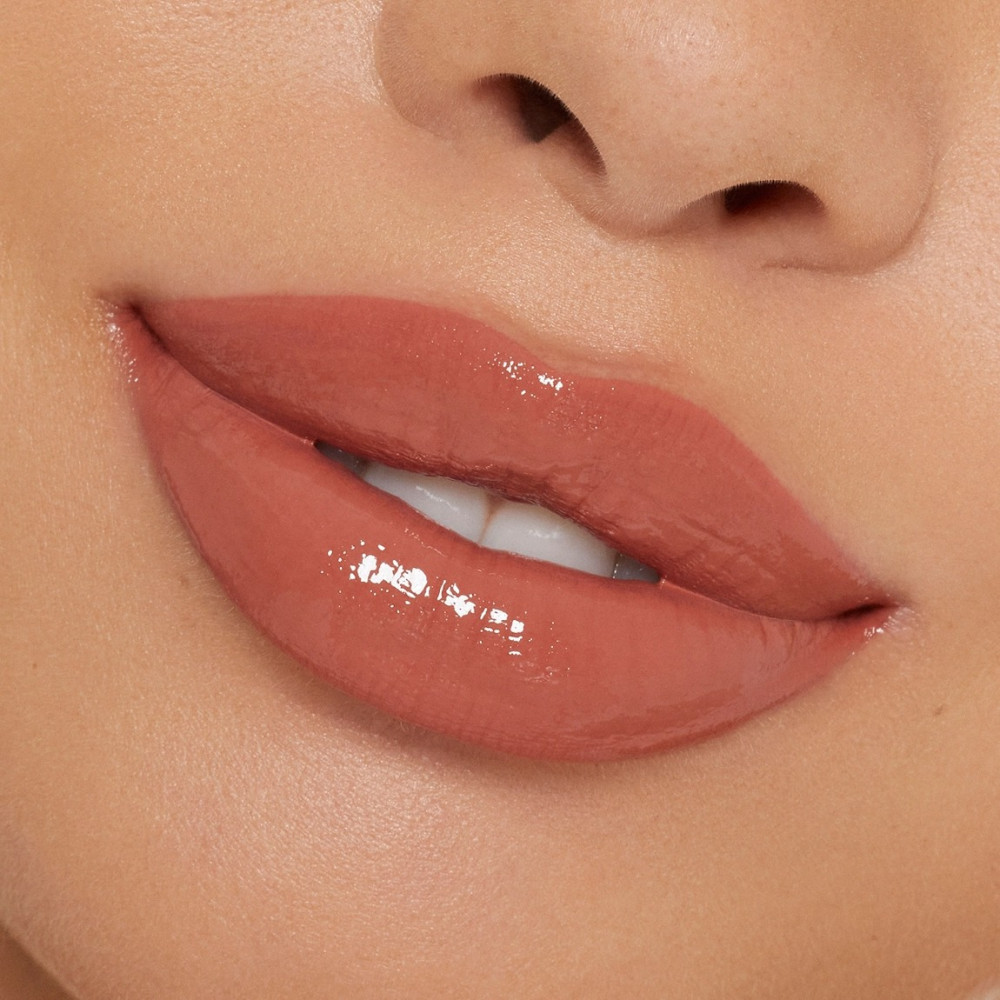 Kylie Cosmetics Lip Shine Lacquer|كايلي كوزمتيكس ملمع للشفاه
