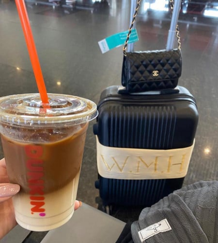 هولدر شنطة السفر