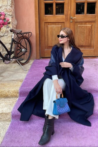 فروة X عباية