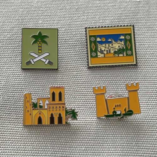 بروشات لأماكن وطنية مختلفة