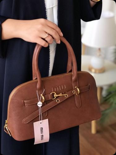 ميو ميو Miu Miu