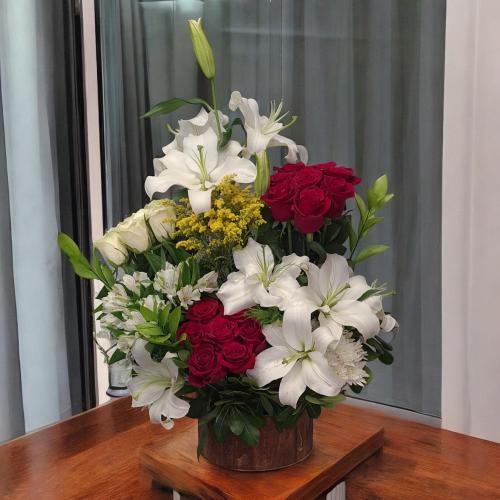 باقة منوعة الورود