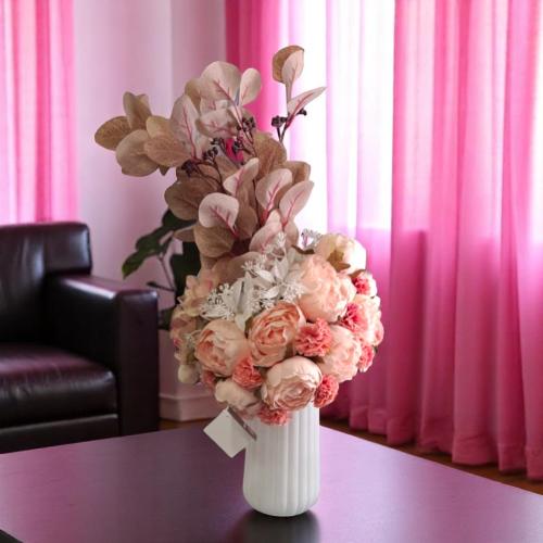 فازة ورد صناعي مبروك المنزل