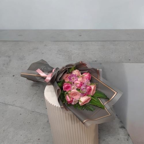 باقة فلات وردي