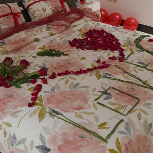 غرفة عرسان - للحجز WhatsApp