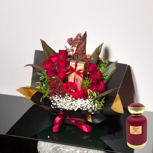 عطر فلورا flora مع باقة زهور .