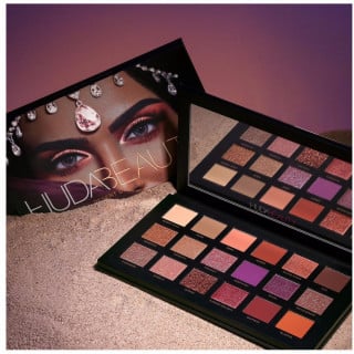 هدى بيوتي باليت ديزرت ديسك