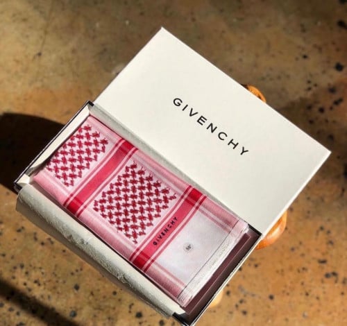 شماغ جيفنشي