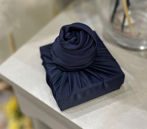 اسواره فالنتينو مع التغليف