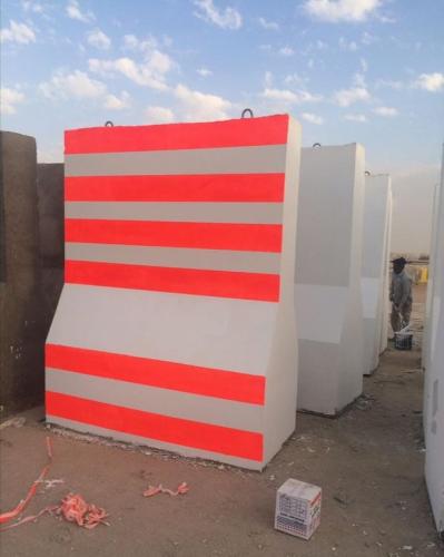 حاجز خرساني مقاس 250x200x100cm