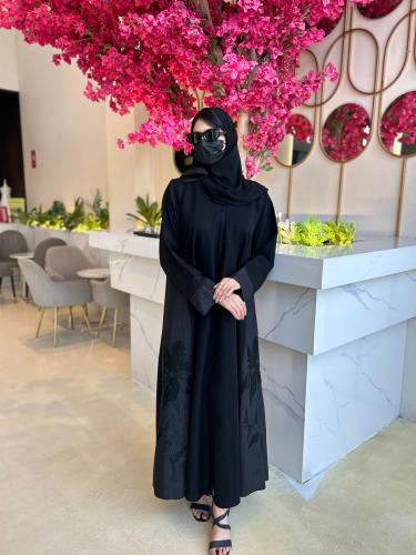 عبايه F10