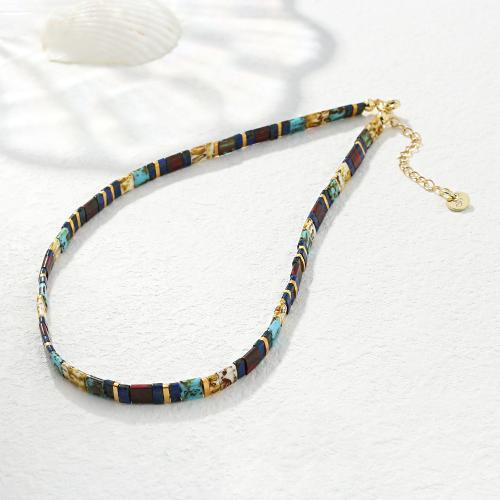 Mountain Choker - Beads necklace