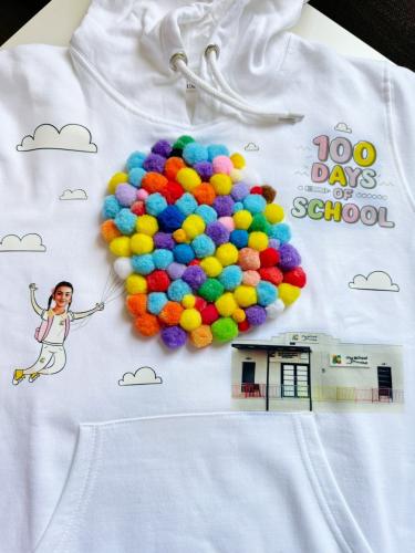 هودي 100 days pf school