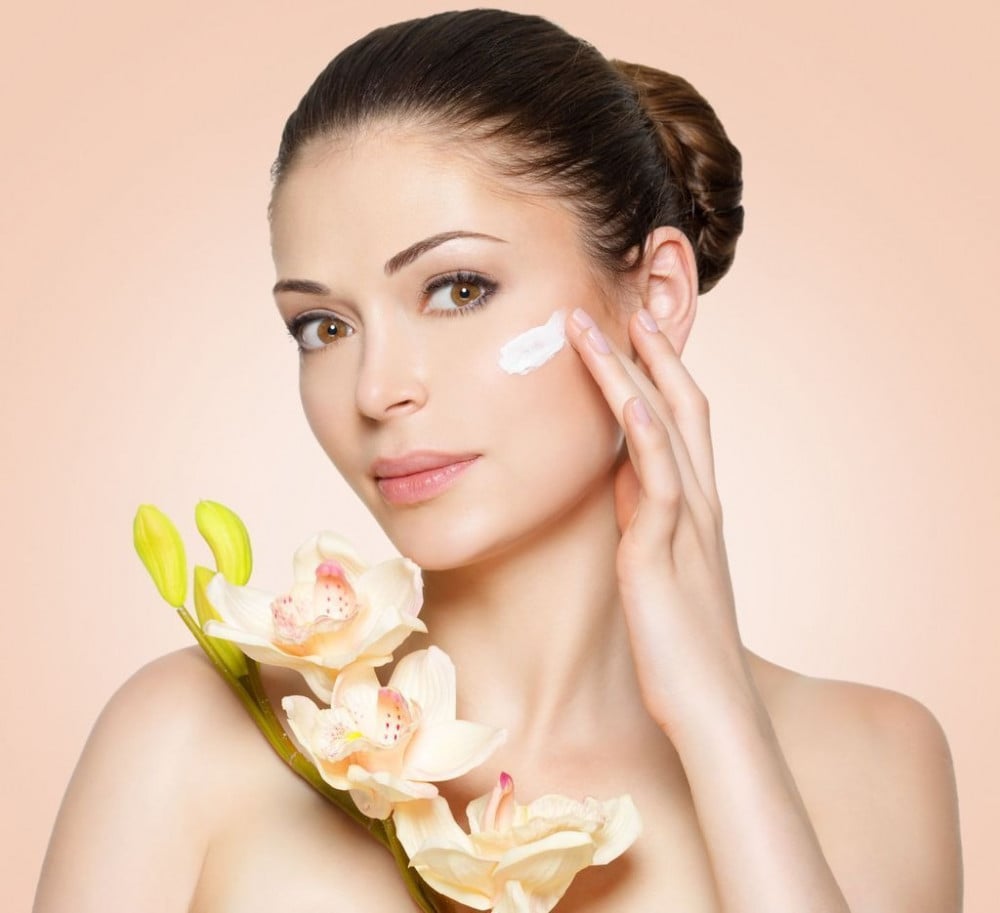 تعرفي على أفضل 7 منتجات للعناية بالوجه من سوار الجمال