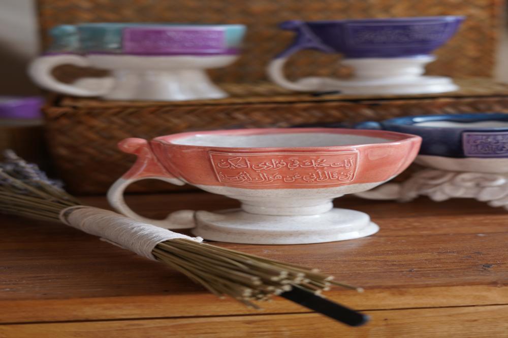 مبخر آيات حبك في فؤادي