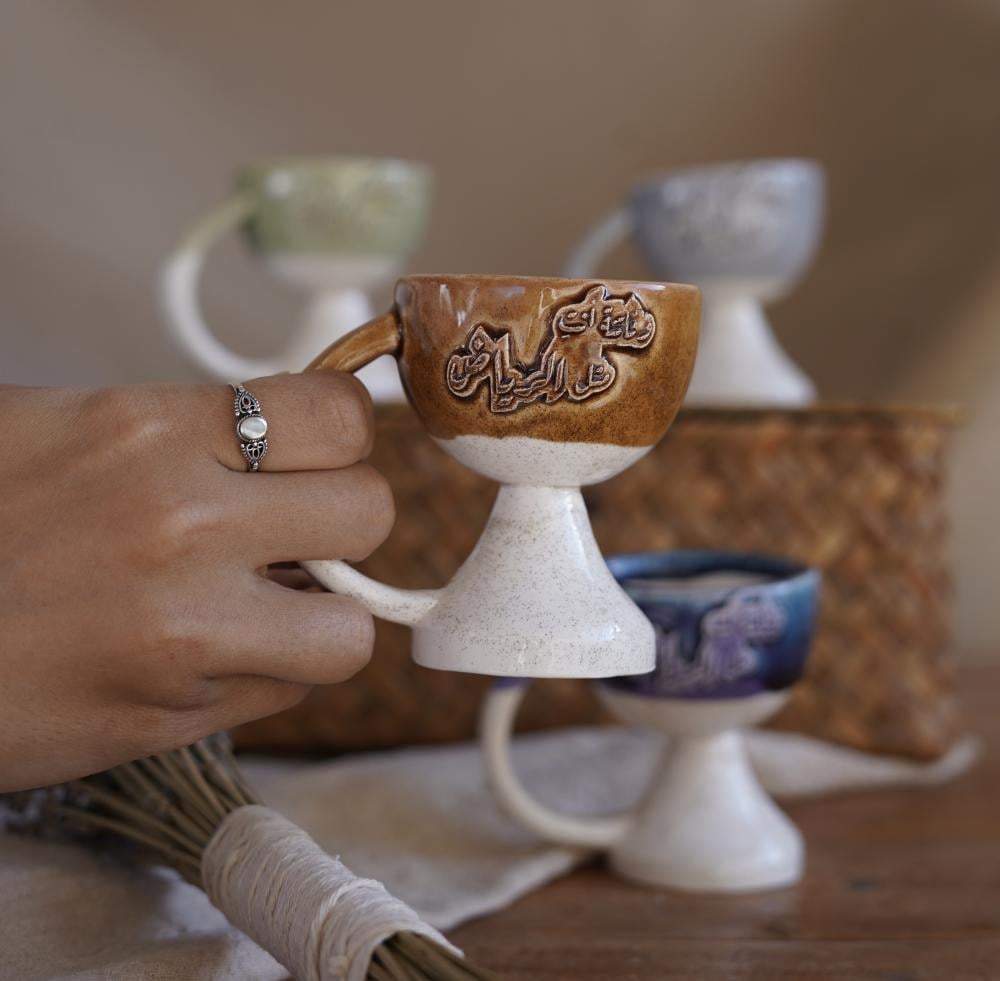 مبخرة وفاتنة أنتِ مثل الرياض