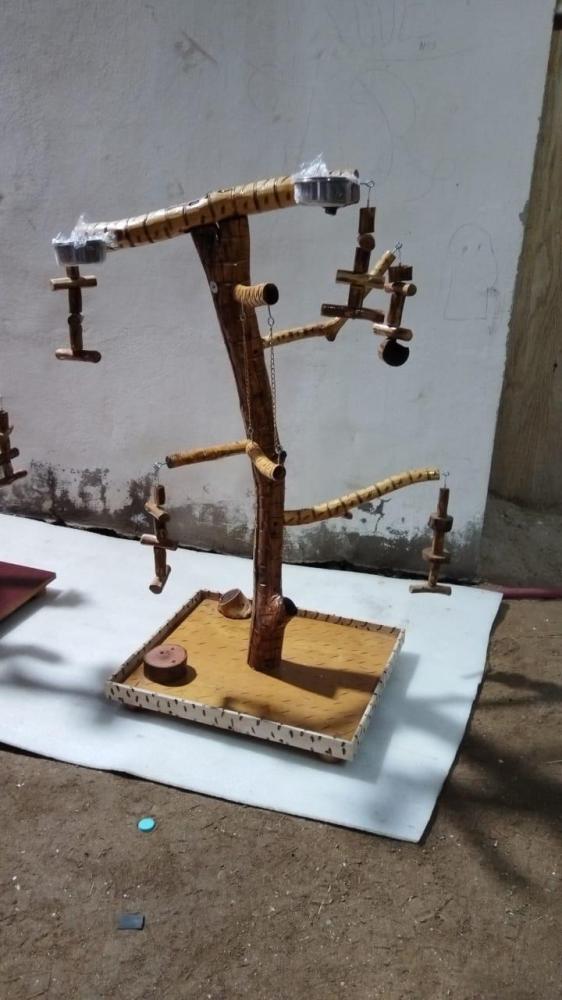 ستاند ببغاوات كبيرة مقاس 110X60