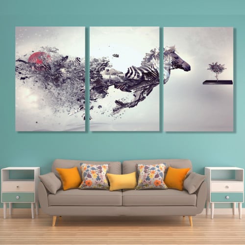ثلاث لوحات قماشية بتصميم حصان