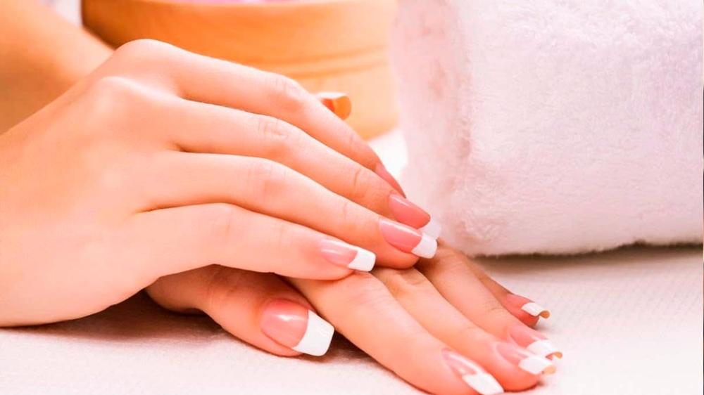 طرق العناية بالبشرة و الجسم والمسلزمات المستخدمة