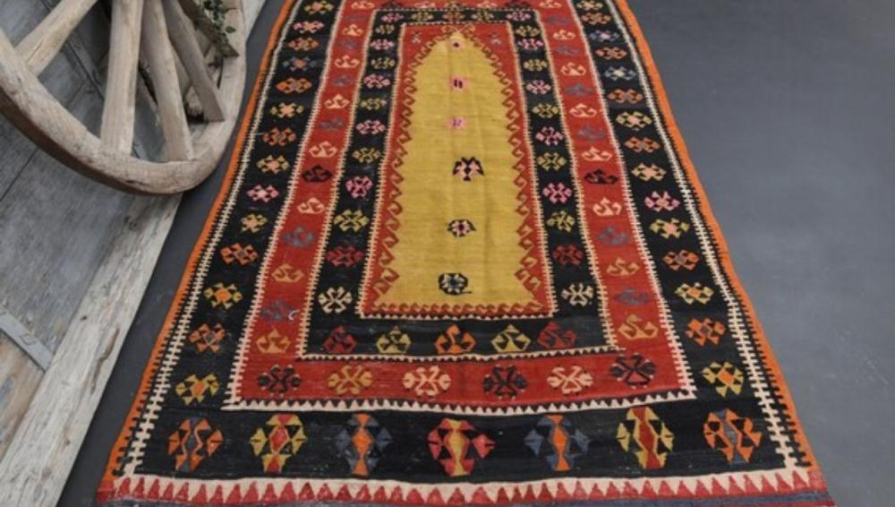 أنماط سجادة صلاة مزخرفة التقليدية والحديثة