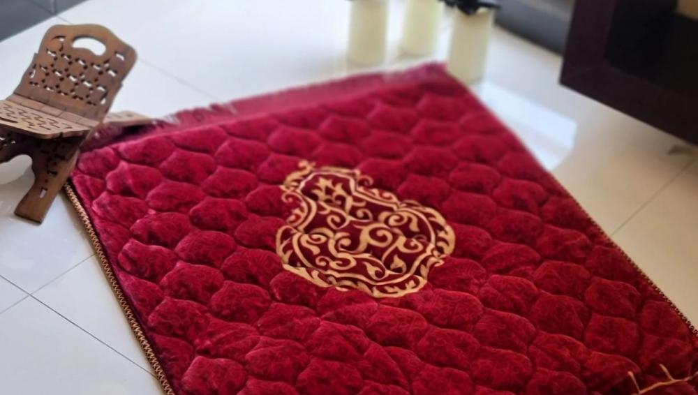 سجادات صلاة للعرايس