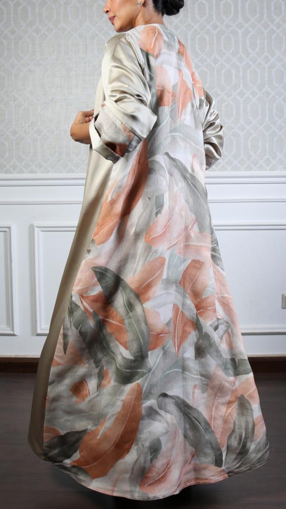 عباية فاخرة باللون التفاحي