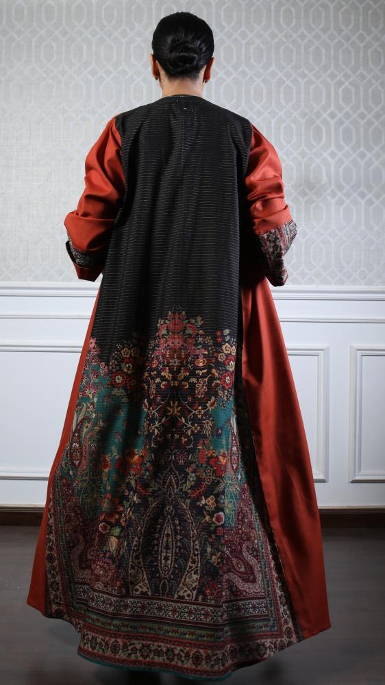 عباية فاخرة باللون الطوبي