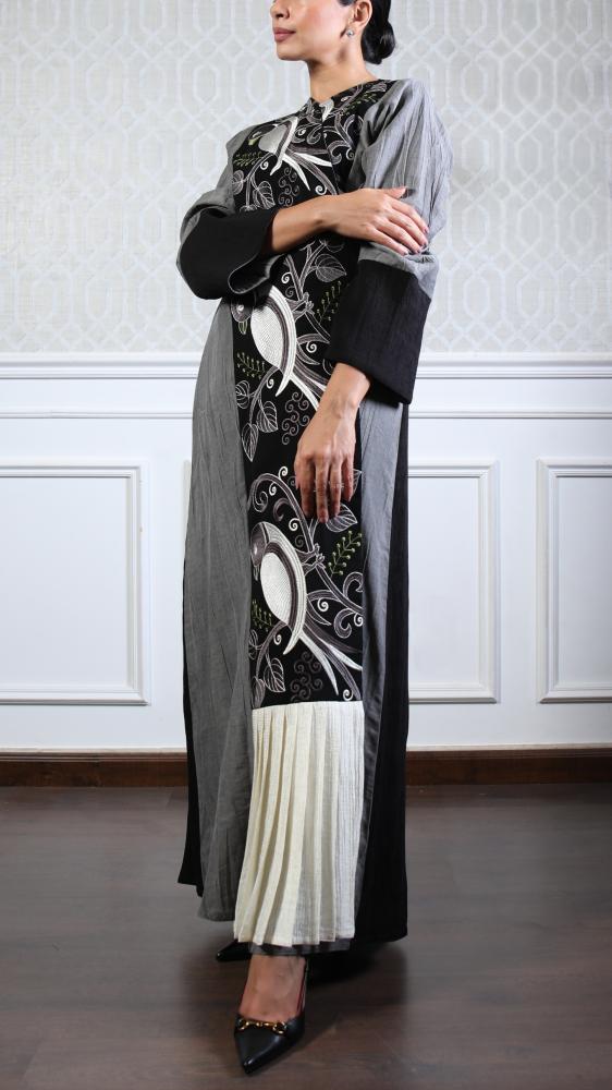 عباية فاخرة خريفية سوداء