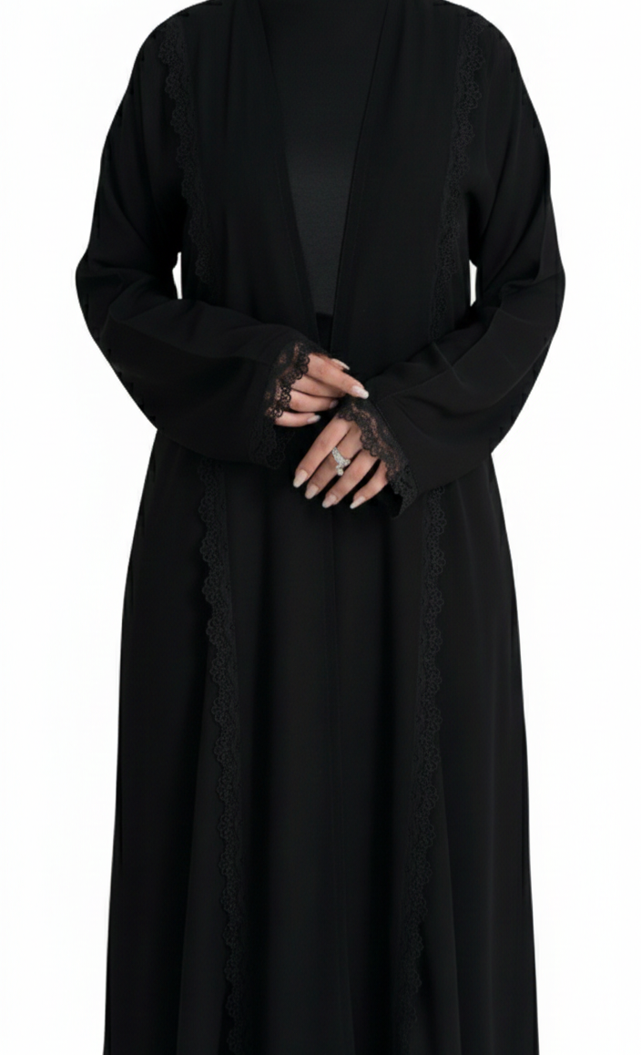 عبايه دانتيل ابيض بكسرات انيقه