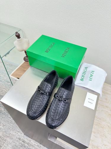 شوز بوتيقا نسائي ورجالي