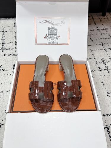هيلز انيق من Hermes