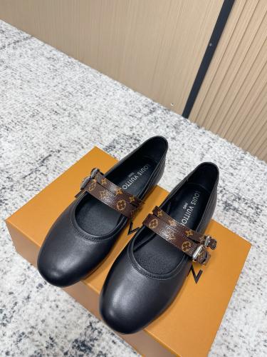 فلات لوي فيتون انيق جدا