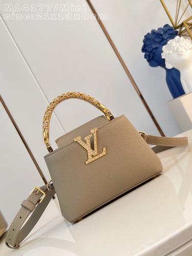 LV Capucines مقاس 21 سم
