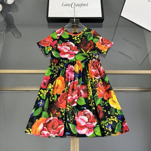 فستان اطفال دولتشي اند غابانا