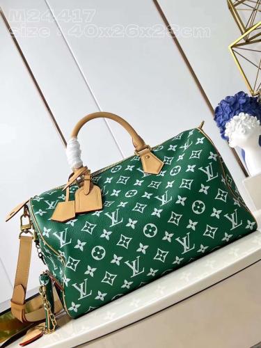 LV ماستر مقاس 40 سم