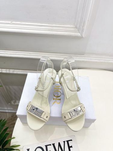 هيلز انيق من ديور