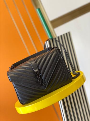 سان لوران Monogram college مقاس 24 سم