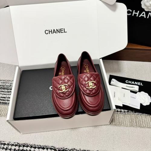 شوز انيق من chanel