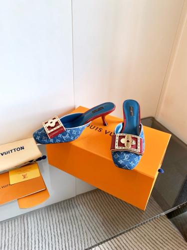 هيلز لوي فيتون