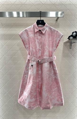 فستان انيق من ديور