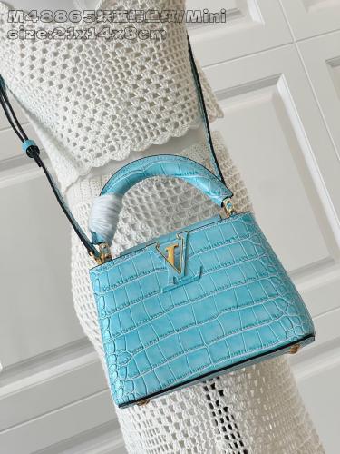 LV Capucines مقاس 21 سم