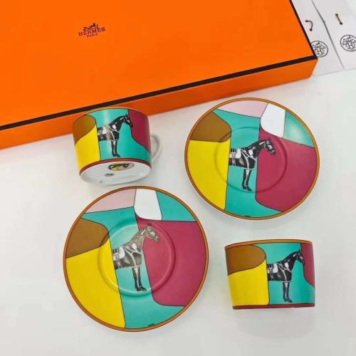 مجموعة 4 قطع Hermes