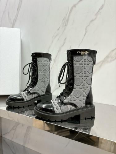 بوت ديور انيق جدا