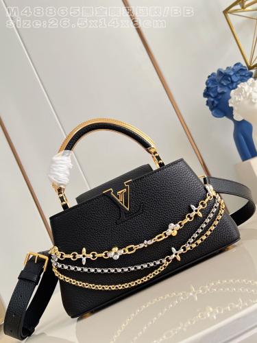 LV Capucines east west مقاس 26.5 سم